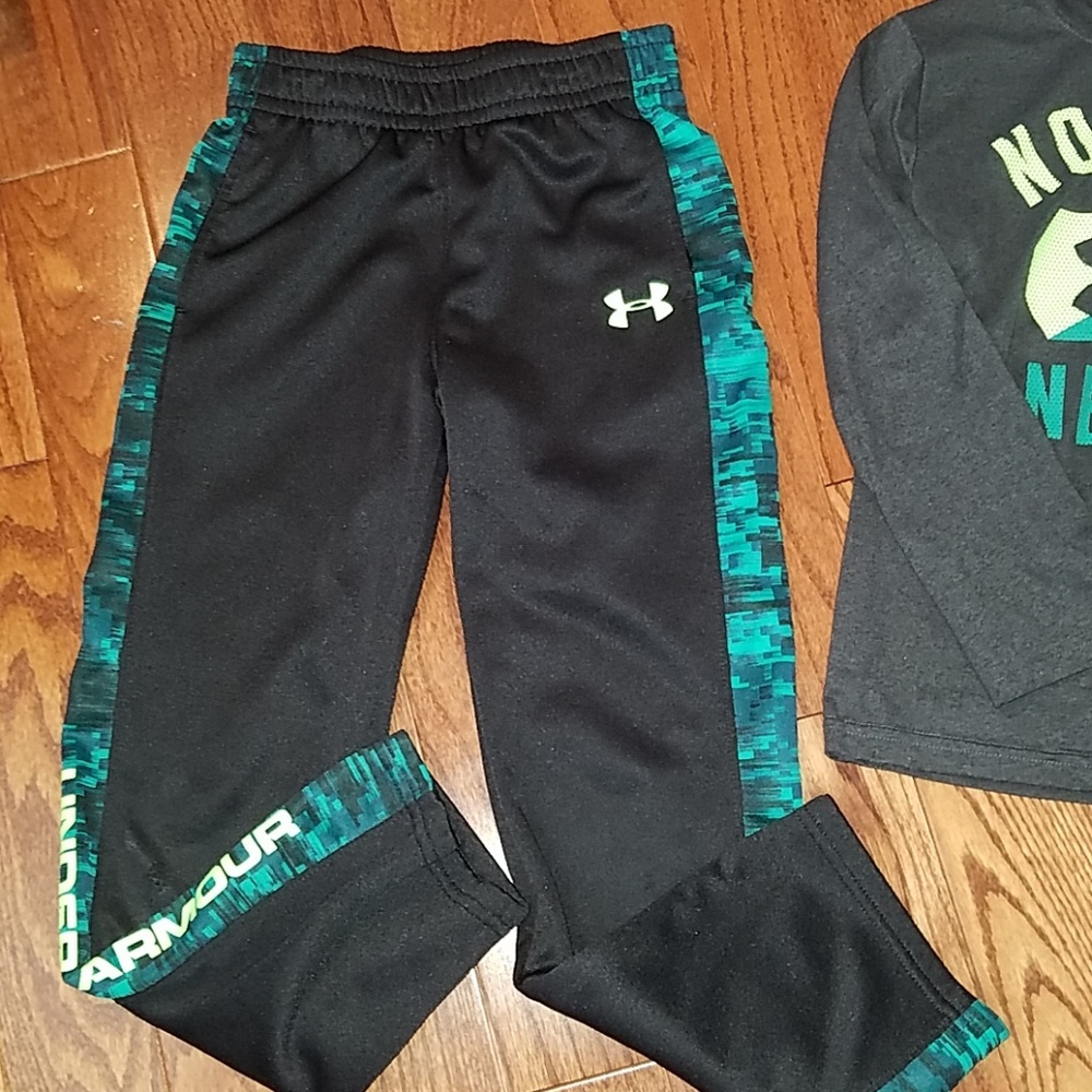Boys UA set